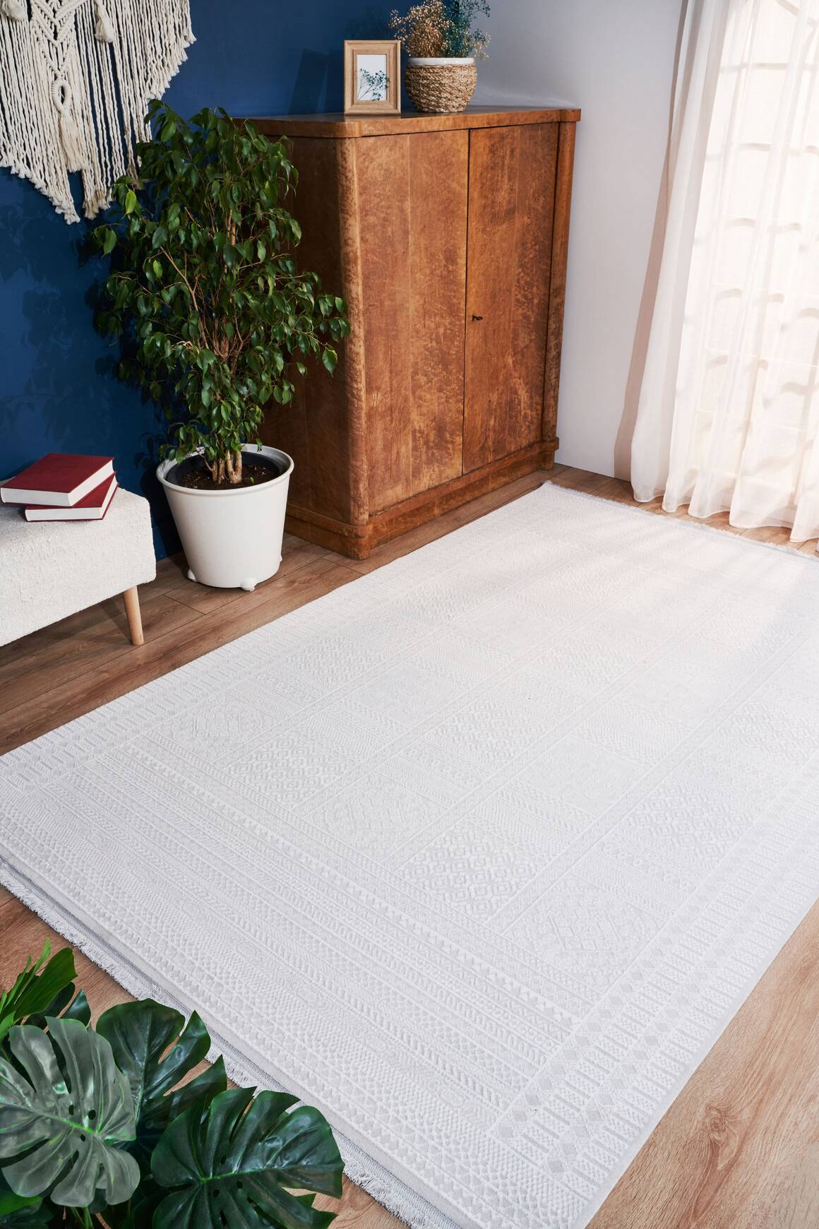 Vivaldi 9761 Beyaz - Akrilik Dokuma Halı | Saçaklı Salon Halısı